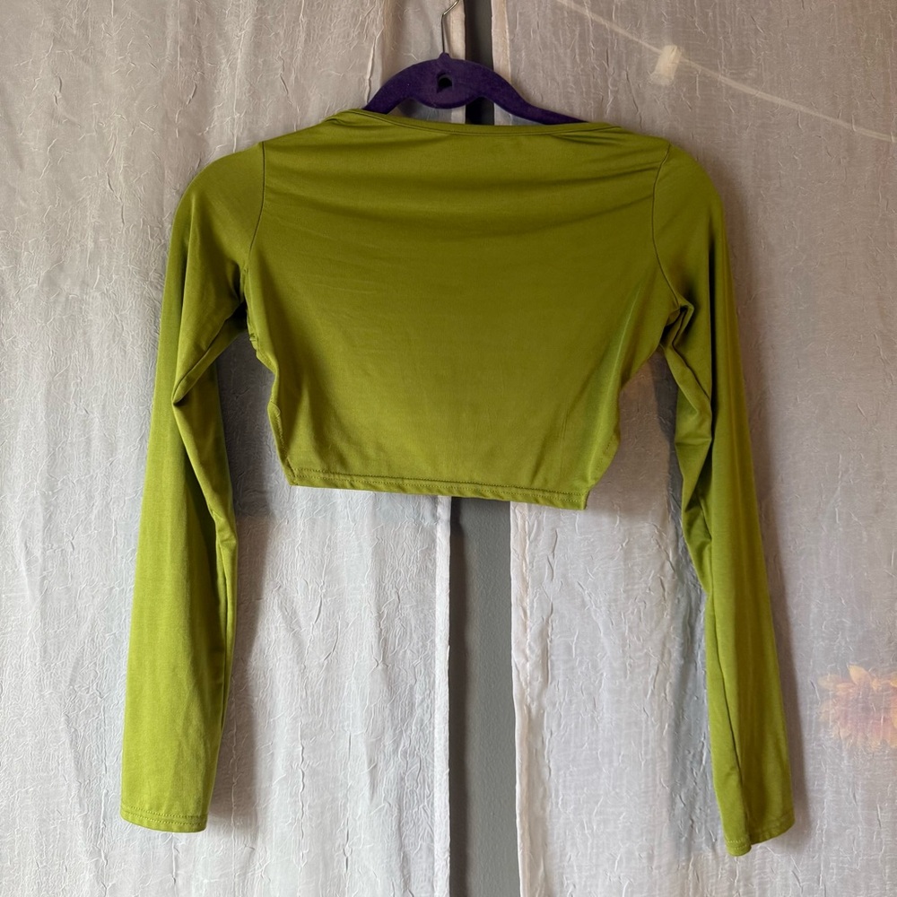 PrettyLittleThing Green Backless Crop